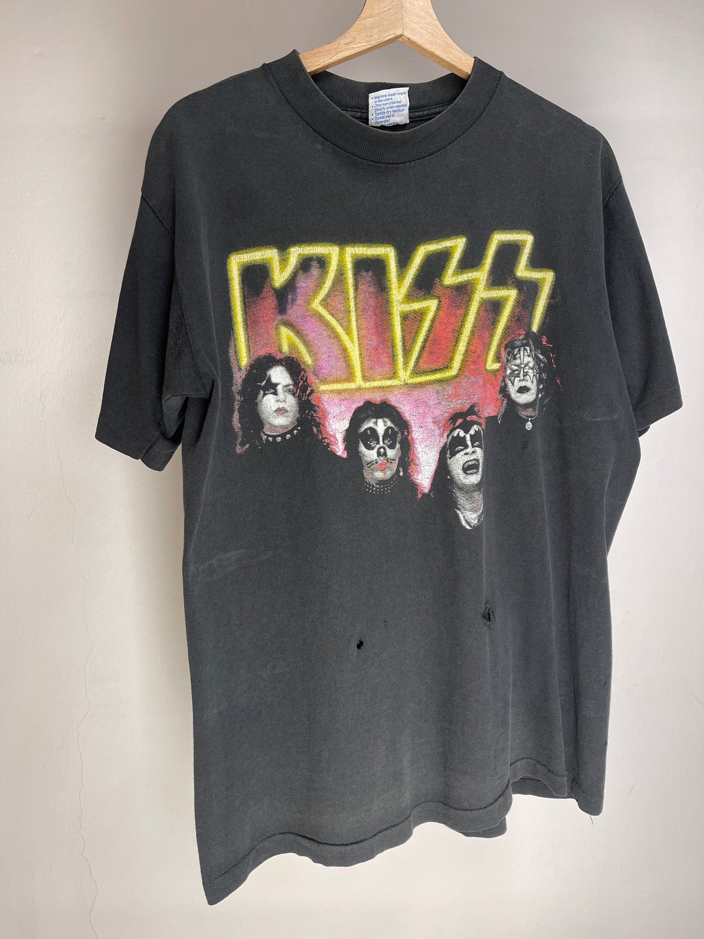 Kiss